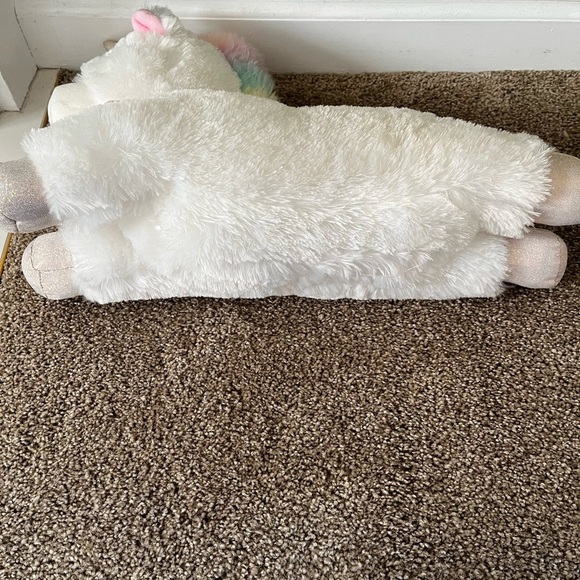 FAO Swartz Unicorn Color Changing Light Up Music Stuffed Animal - Picture 11 of 13